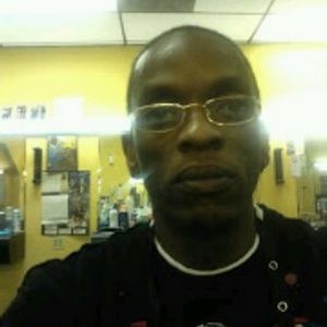 Meet your Posher, Eric